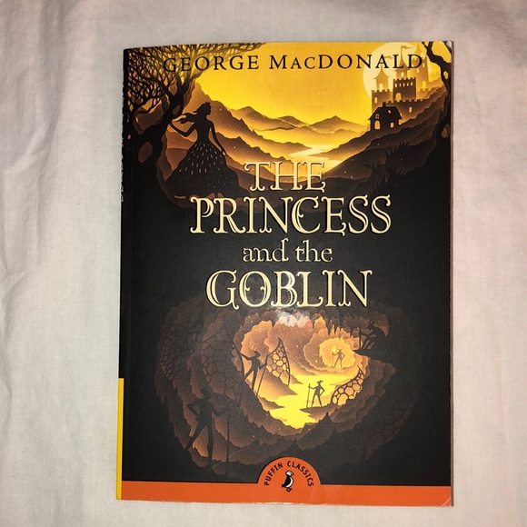 The Princess and the Goblin by George MacDonald (Puffin Classics) - Picture 1 of 3